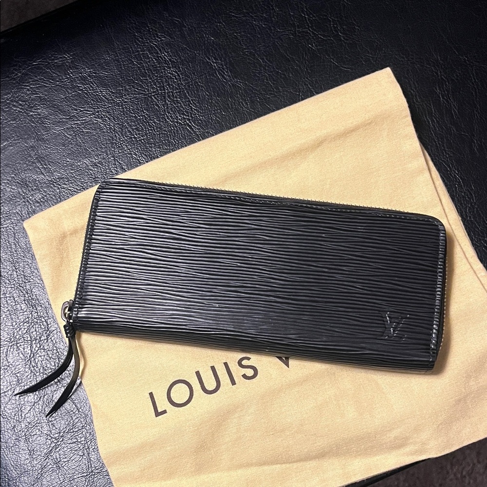Louis Vuitton Black Textured Wallet